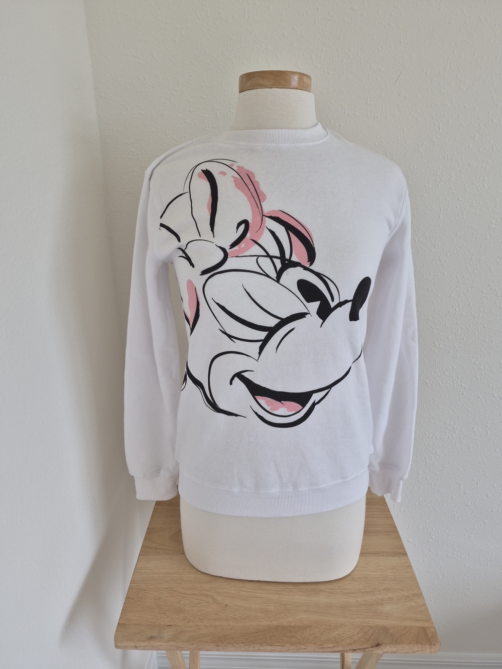 Hybrid Apparel White Graphic Sweatshirt with Red Accent Tag